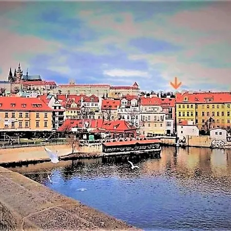 Studio Charles Bridge - Splendid - View شقة براغ